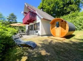 Entspannung in der Natur mit Seeblick und Sauna - Ferienhaus Felix von Mein-Seepark