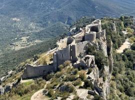 Gîte XL Familles et groupes Duilhac sous Peyrepertuse, hotel di Duilhac