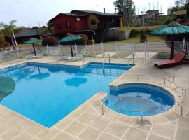 Cabañas el atardecer, hotel in San José