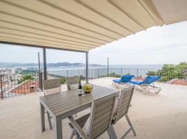 Sea View Apartments, hotel u Baru