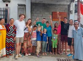 Harry & Mimin Homestay, parkolóval rendelkező hotel Gorontalo városában