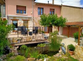 Chambre d'hôtes Juline, hotel in Pouilly-les-Nonains