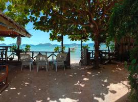 Corong Beach Resort, hotel en El Nido