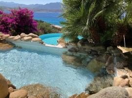 Villas Valinco San Martinu Corse du Sud - vue et proche mer - piscines-7 chambres, luxury hotel sa Olmeto