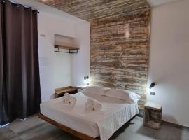 Urban Rooms Porto Cesareo, guest house in Porto Cesareo