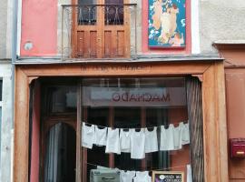File dans ta chambre !, location de vacances à Le Monastier sur Gazeille