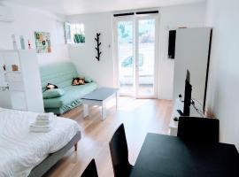 Appartement climatisé Golfe-Juan plage โรงแรมในวาลูริส