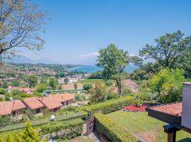 La Casa sulla Collina - Italian Homing, hotel with parking in Padenghe sul Garda