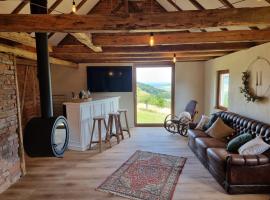 Haus am Berg mit Wellnessbereich, Bar und Panorama, hotel v destinaci Bühlertal