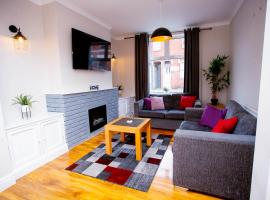 First house, hotel in Kettering