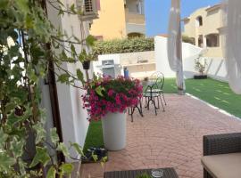 Le residenze del mare Affittacamere, guest house in La Caletta