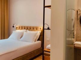 Merly Hotel, hotel de 3 estrellas en Përmet