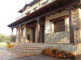 Casas Rurales El Caminante, casa di campagna ad Aldeanueva del Camino