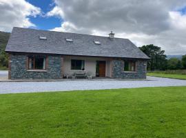 Eagles Lodge, chalet de montaña en Killarney