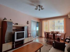 Нашето място, hotel v destinaci Pomorie