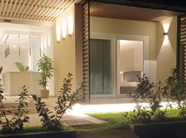 Marea Retreat Rooms、マリーナ・ディ・カメロータのホテル