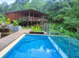 Eden Valley Ecolodge and Farming, holiday rental in Madalena