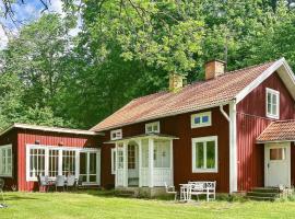 6 person holiday home in VERUM, будинок для відпустки у місті Överum