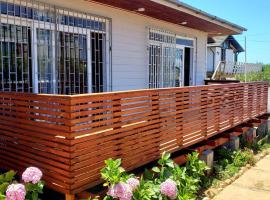 Acogedora casa en la playa: El Quisco'da bir otel