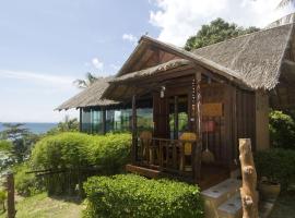 Glass Cottage, maison de vacances à Wok Tum