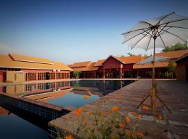 Chiangmai Royal Creek Hotel, hotel v destinaci Hang Dong
