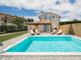 Villa Ivea, hotel v mestu Višnjan