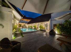 Bruga Villas Restaurant and Spa, hotel u gradu 'Selong Belanak'