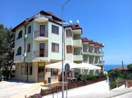 Family Hotel Amore, hotelli kohteessa Byala