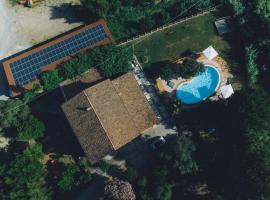 I Cedri Agriturismo Biologico, готель у місті Orsomarso