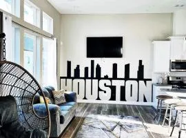 Modern Style Relaxation in Houston, Texas