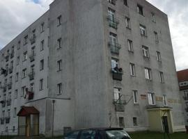 Noclegi nad Parsętą 2, hotel com estacionamento em Bialogard