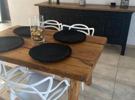 Maison à 3,2km de l’aéroport