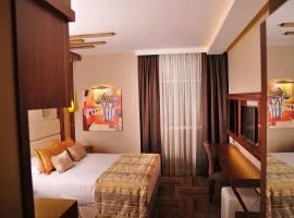 Avin Hotel