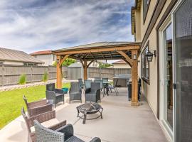 Sparks Home with Air Racing Decor and Hot Tub!, pet-friendly hotel in Sparks