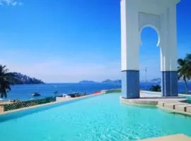 Apartamento con Piscina Frente al Mar en Acapulco
