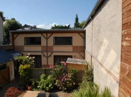 La maison du fond