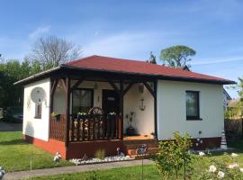 Breeger Boddenhuus, cottage in Breege