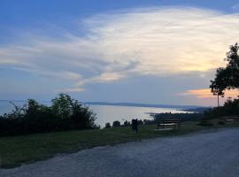 Balatonakarattya Magaspart, hotel Balatonakarattyán