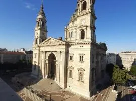 Amora Homes Basilica Monnalisa luxury 3 bedrooms apartment with amazing view NEED RESERVATION X FREE PARKING