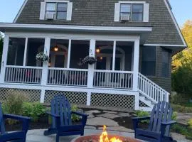 White Sails Inn