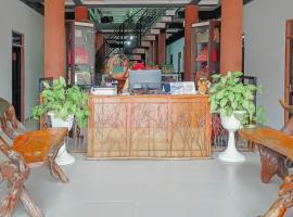 Urbanview Hotel Bagoes Sintang by RedDoorz, khách sạn 3 sao ở Sintang