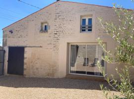 La maison de Mathou, cottage in Paillé