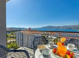 Island Resort Mihaela