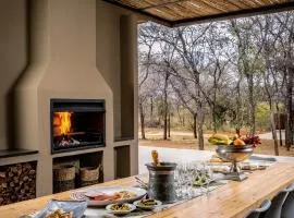 Queen of Sheba, Self-Catering House at Buffelshuis Safari Camp