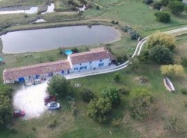 MOULIN DE MAUZAC, B&B i Saint-Just