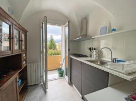 LA CASA DEL BORGO nature sport & relax 1room apartment with terrace, hotel sa Calice Ligure