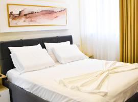 DelMar Apartments, hotel din Golem