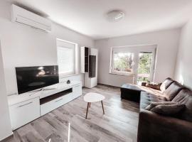 RIAD Apartments Premium, apartment in Zgornje Škofije