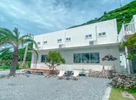 柴口岸 Chaikuo Waterfront、緑島郷のシャレー