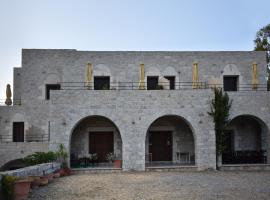 Akroyiali Apartments, hotel with parking in Gerolimenas